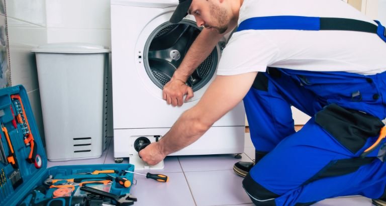 شركة تبوك للصيانة | أفضل فني صيانة غسالات في تبوك | حلول شاملة لجميع الأعطال | اتصل الآن على 0562817815