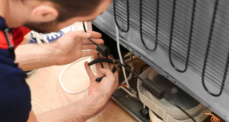 شركة تبوك للصيانة | صيانة ثلاجات منزلية وتجارية بتبوك | اتصل بنا الآن على 0562817815